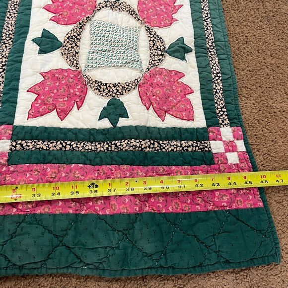 Vintage Impressions Green Floral Quilt Holiday Christmas Rips Stains 57.5" x 48" - Picture 9 of 14